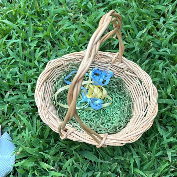 VINTAGE FLOWERS BASKET - Picture 15 of 16